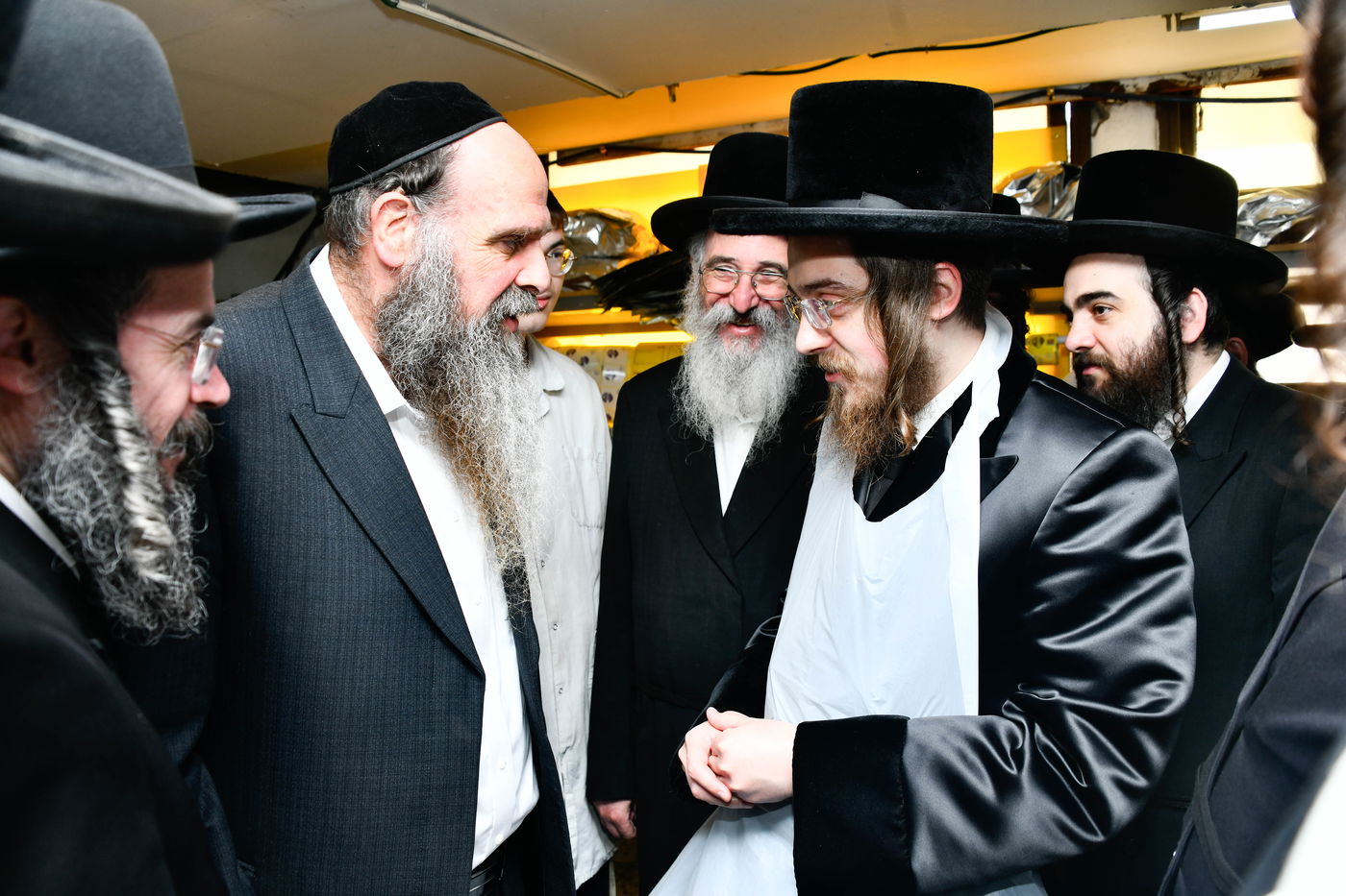 האדמו"ר מסאדיגורה באפיית מצות