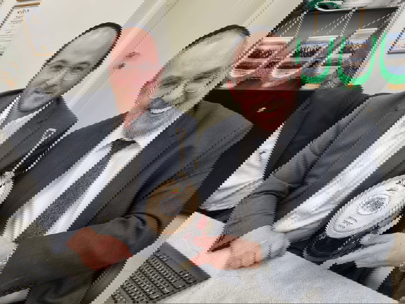 הפמלייה ברכסים