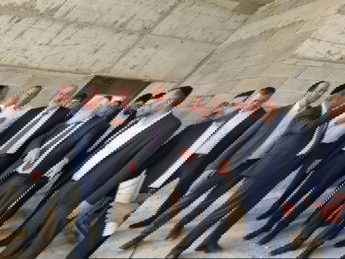 הפמלייה ברכסים