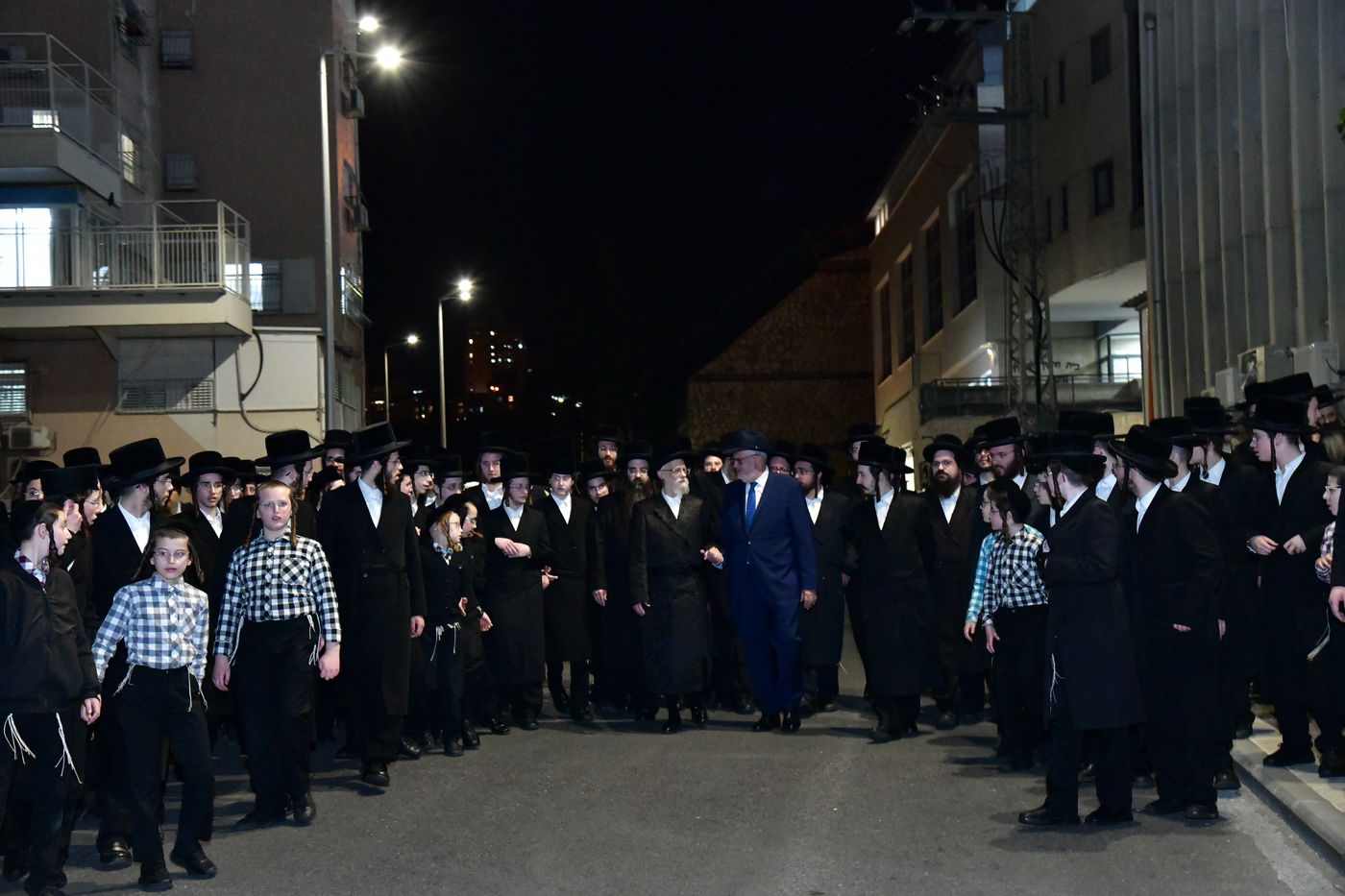 חנוכת הבית לאולם שמחות בסערט ויז'ניץ