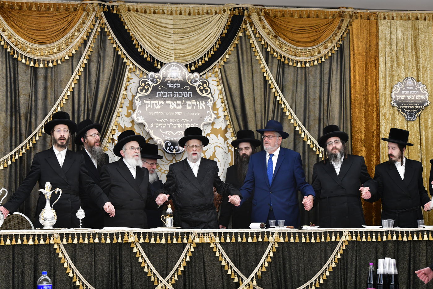 חנוכת הבית לאולם שמחות בסערט ויז'ניץ