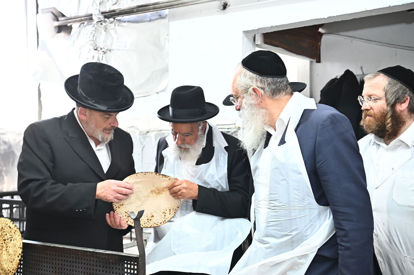 הגר"ש מחפוד באפיית מצות