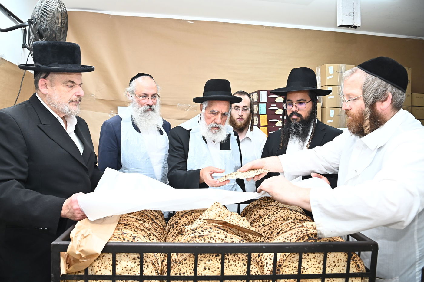 הגר"ש מחפוד באפיית מצות