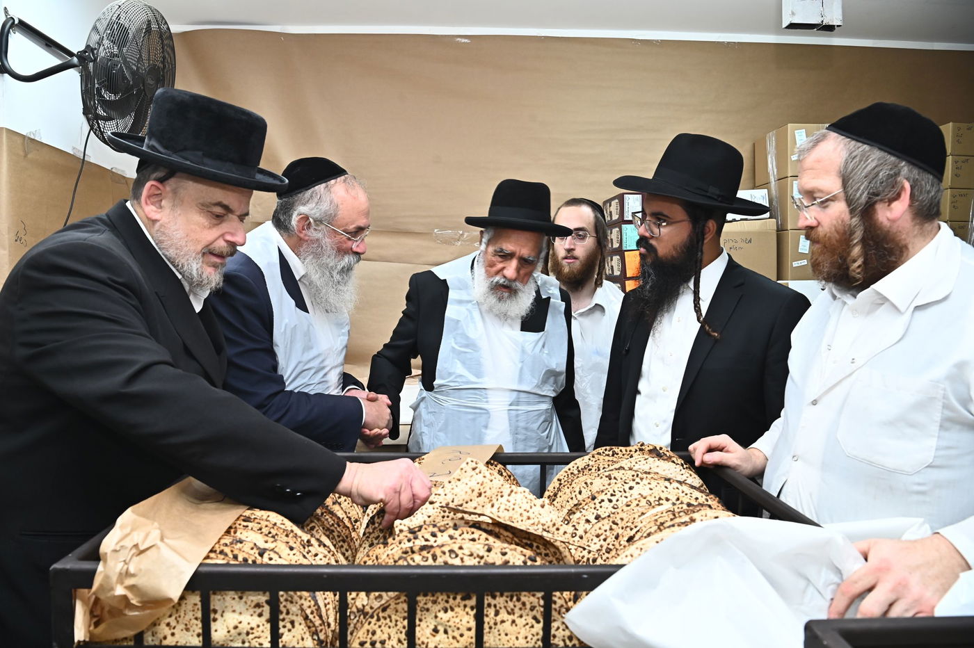 הגר"ש מחפוד באפיית מצות