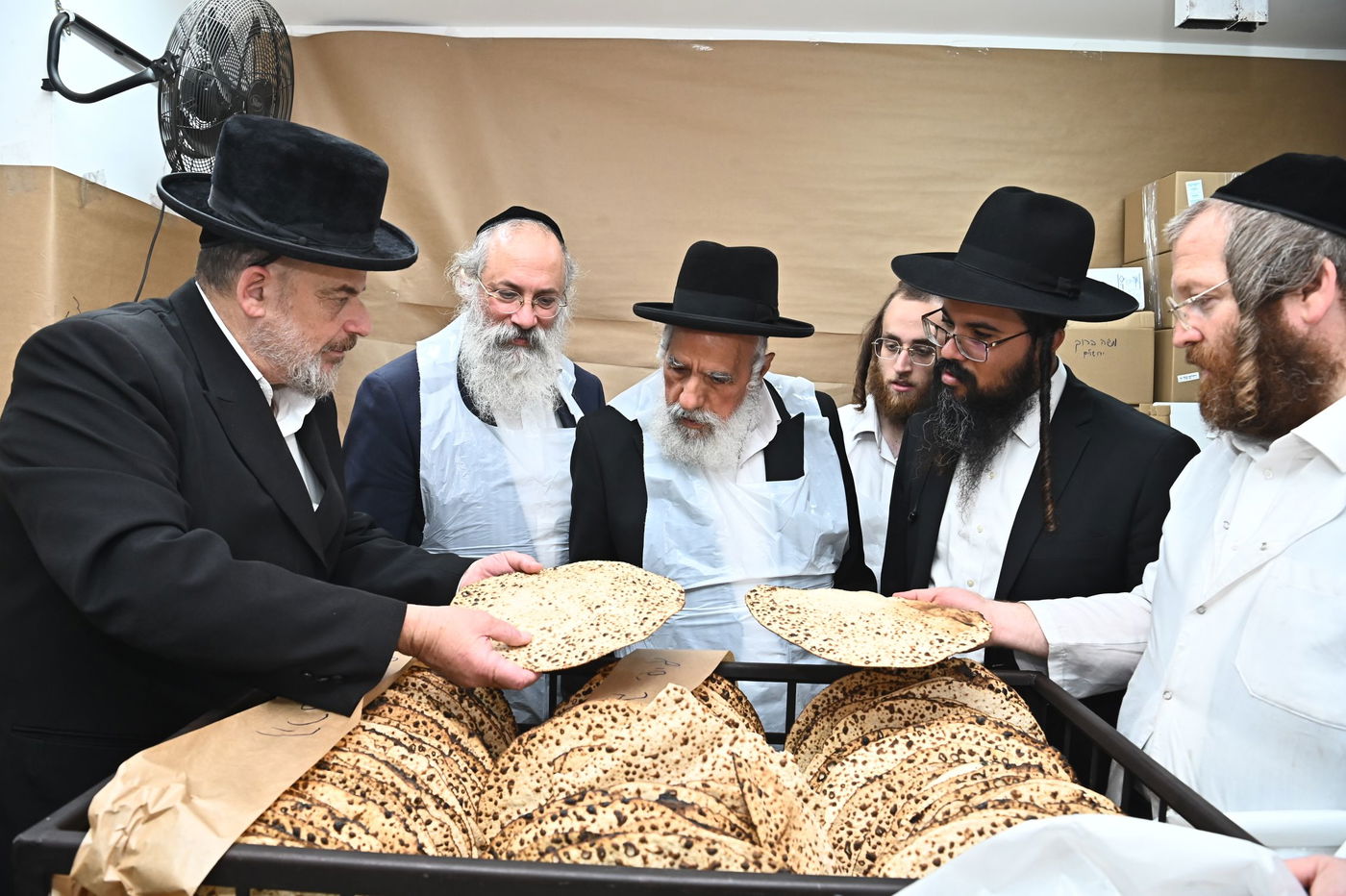 הגר"ש מחפוד באפיית מצות