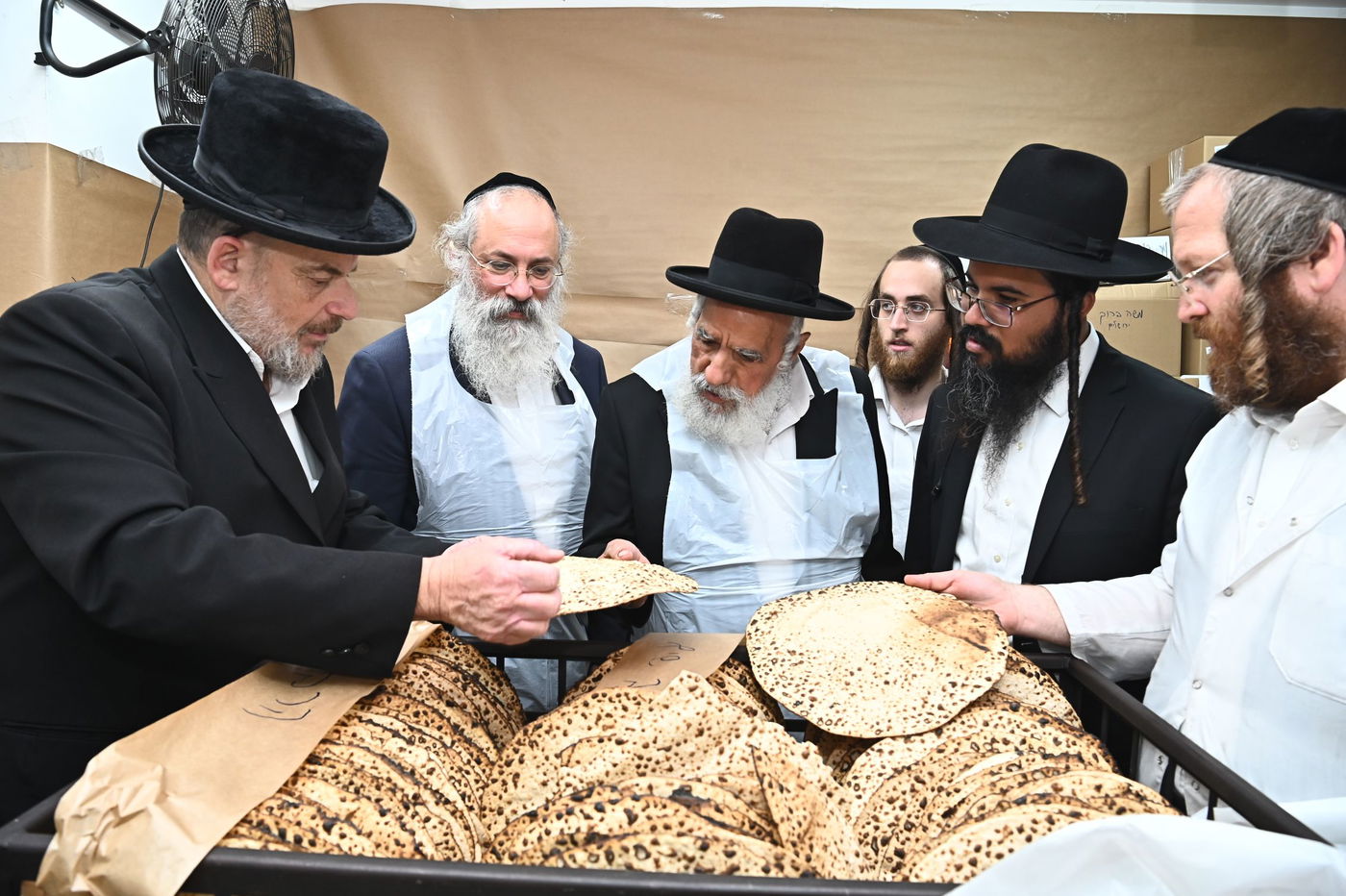 הגר"ש מחפוד באפיית מצות