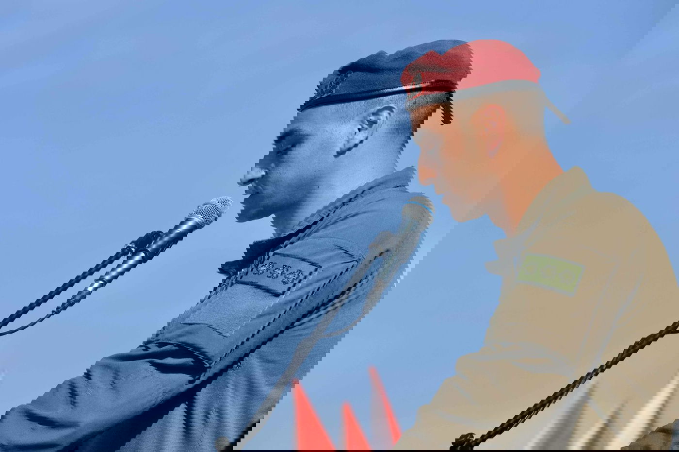 מזכירו הצבאי החדש של הנשיא