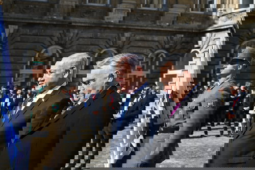 נתניהו ואורבן, אילוסטרציה