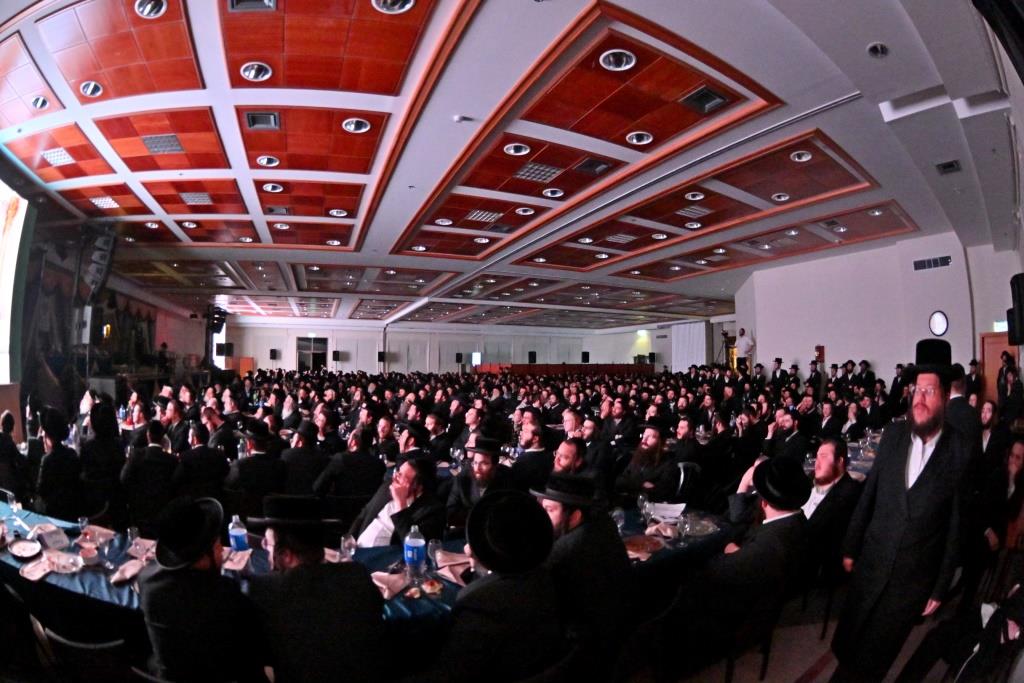 מעמד יום ההתיסדות של ישיבת המתמידים