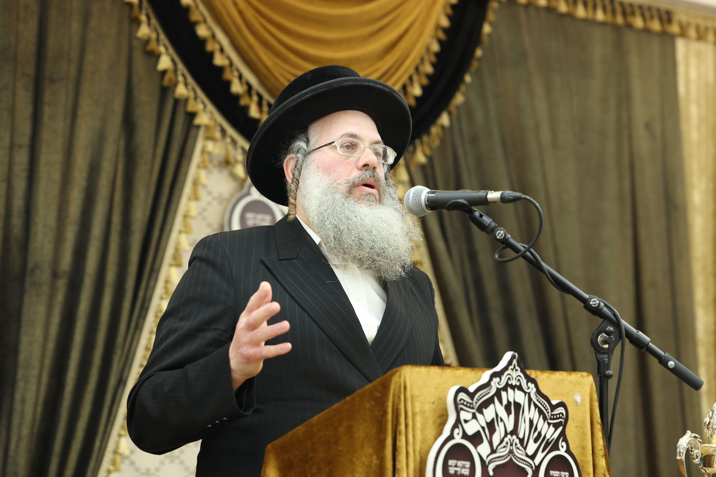 מעמד כבוד התורה בישיבת טשארנאביל אשדוד