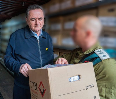 שר הביטחון היום 