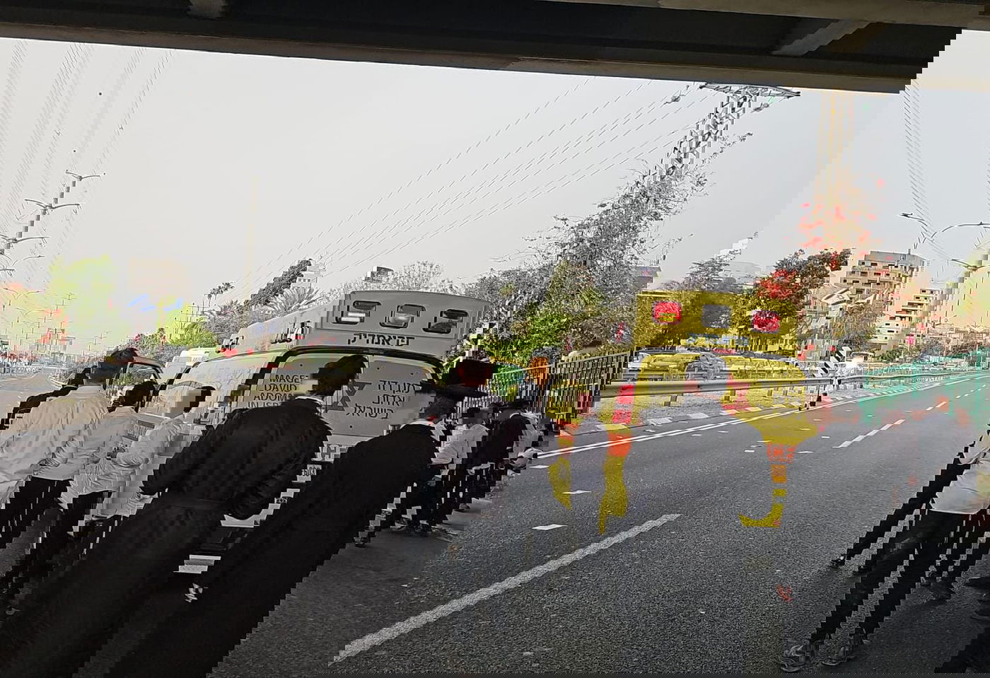 ההפגנה בכניסה לבני ברק