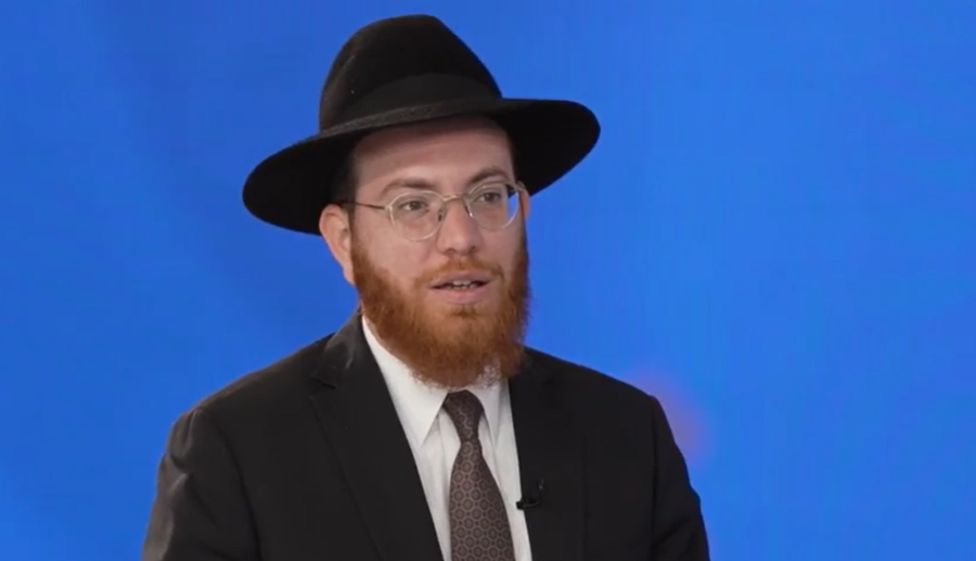 הרב יעקב סיני נחרץ: "לא חייבים לנקות את פירורי החמץ" | צפו