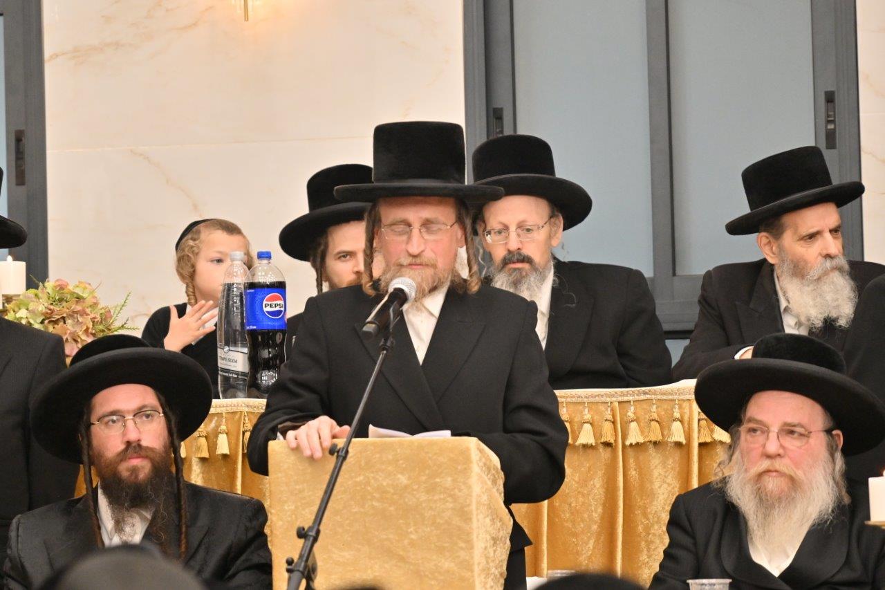 מעמד חנוכת בית המדרש צאנז בבית שמש