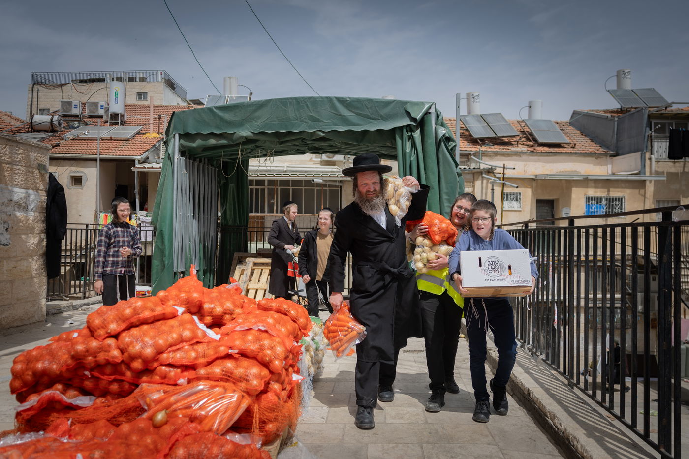 ערב פסח במאה שערים