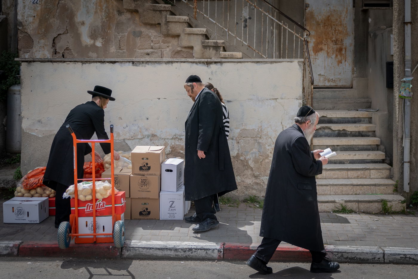 ערב פסח במאה שערים