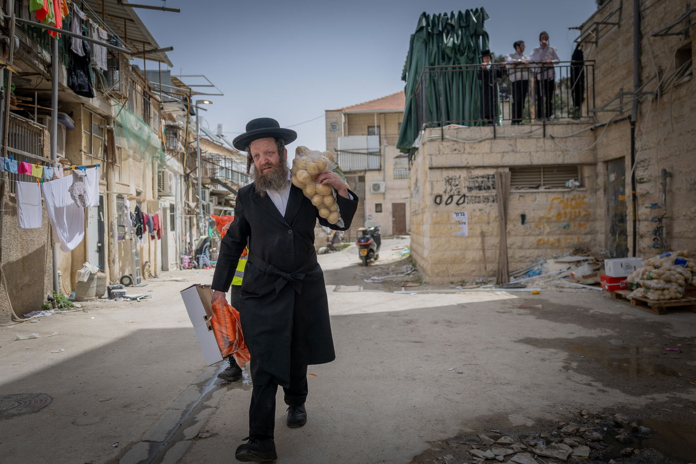 ערב פסח במאה שערים