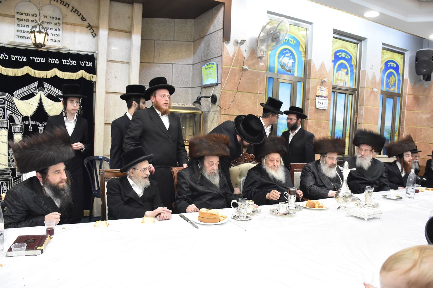 שמחת הברית בחצרות נאראל - זוטשקא אמסנא - זוויעהיל