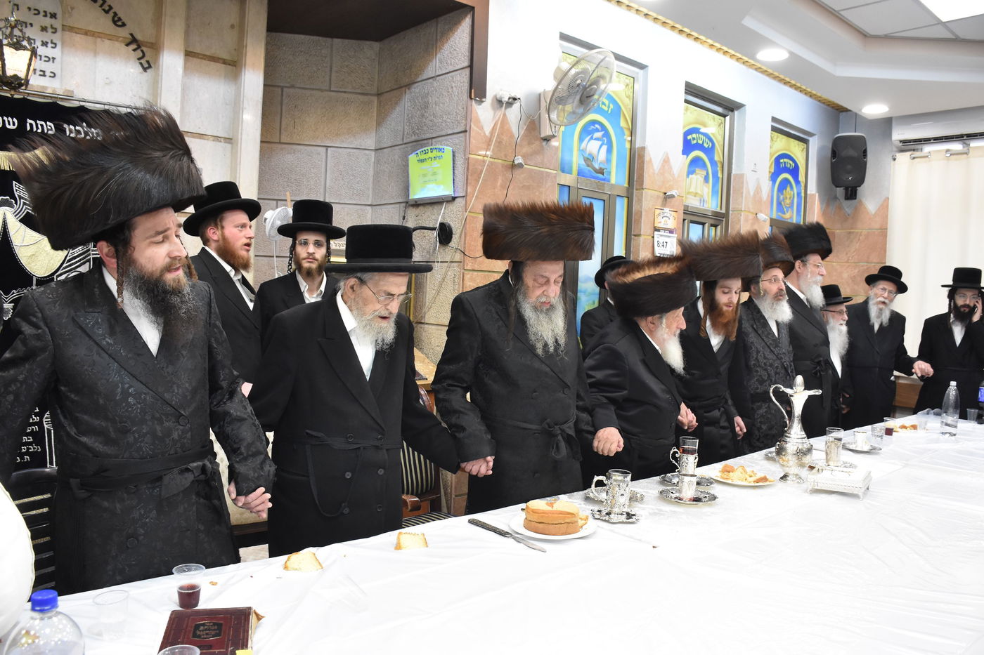 שמחת הברית בחצרות נאראל - זוטשקא אמסנא - זוויעהיל