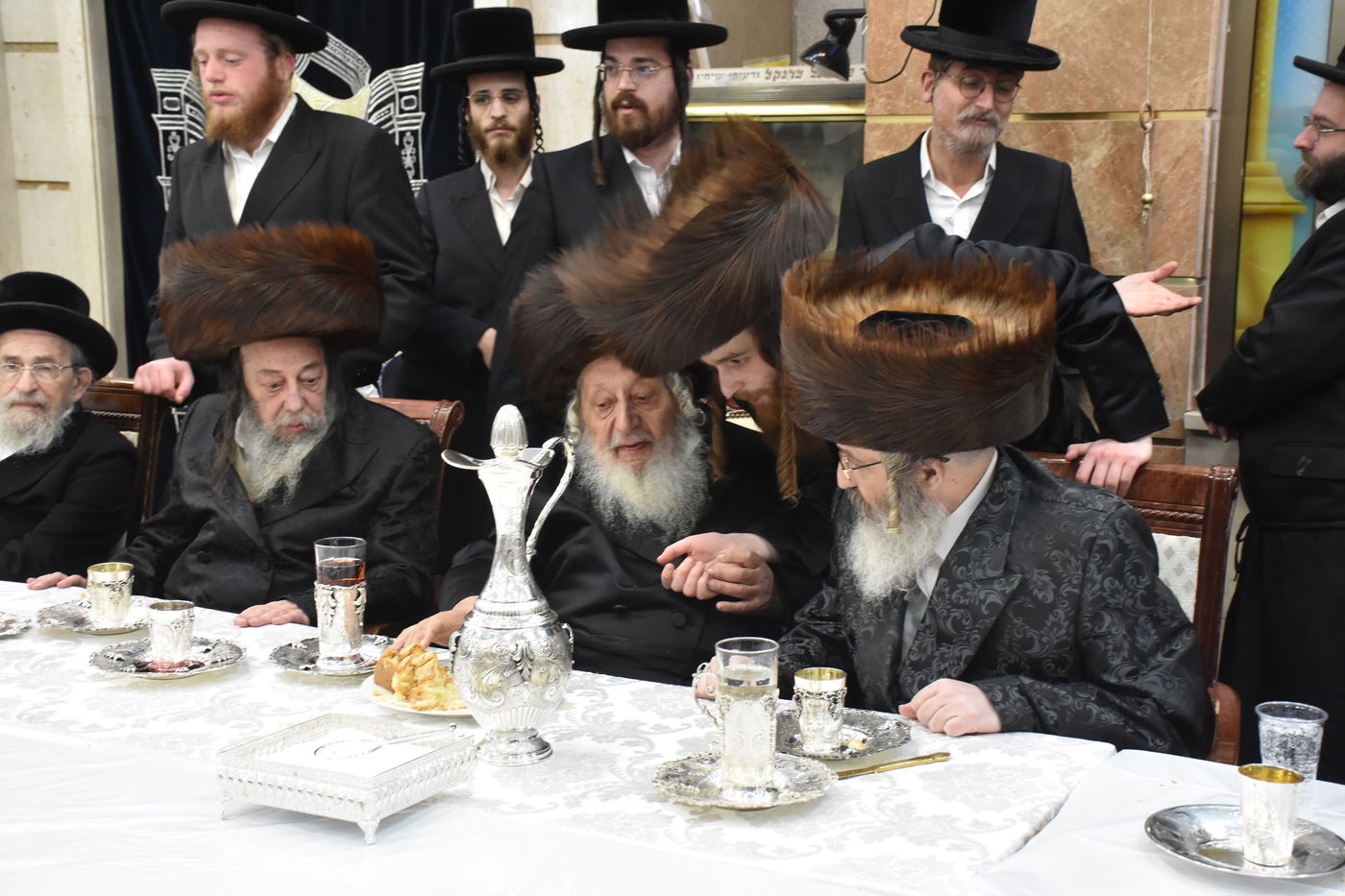 שמחת הברית בחצרות נאראל - זוטשקא אמסנא - זוויעהיל