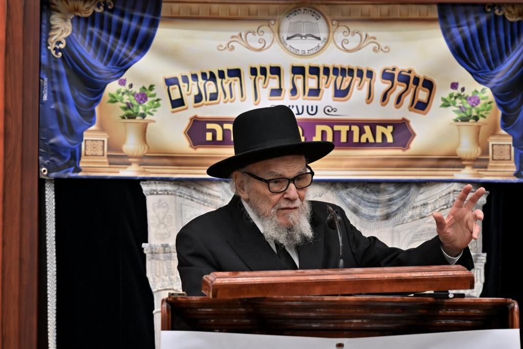 הגאון רבי משה הלל הירש בשיחת חיזוק באשדוד 