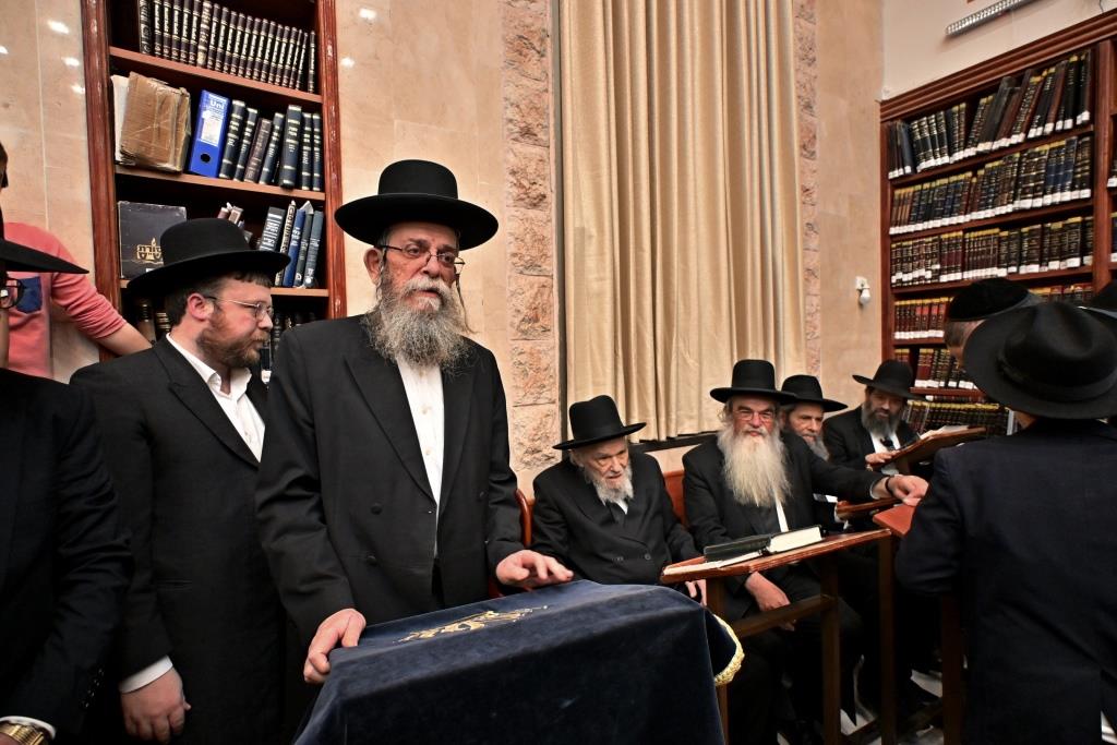 הגאון רבי משה הלל הירש בשיחת חיזוק באשדוד 