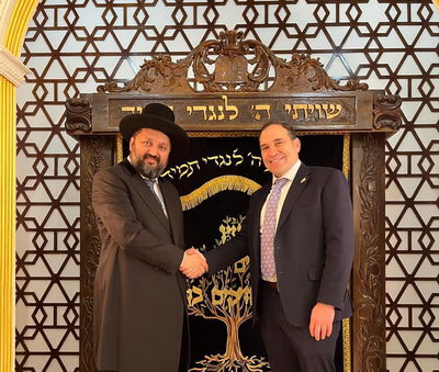 הרב איסייב ואריה לייטסטון