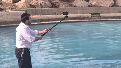 האגם התמלא במים צלולים בגוון טורקיז, האם מותר להיכנס?