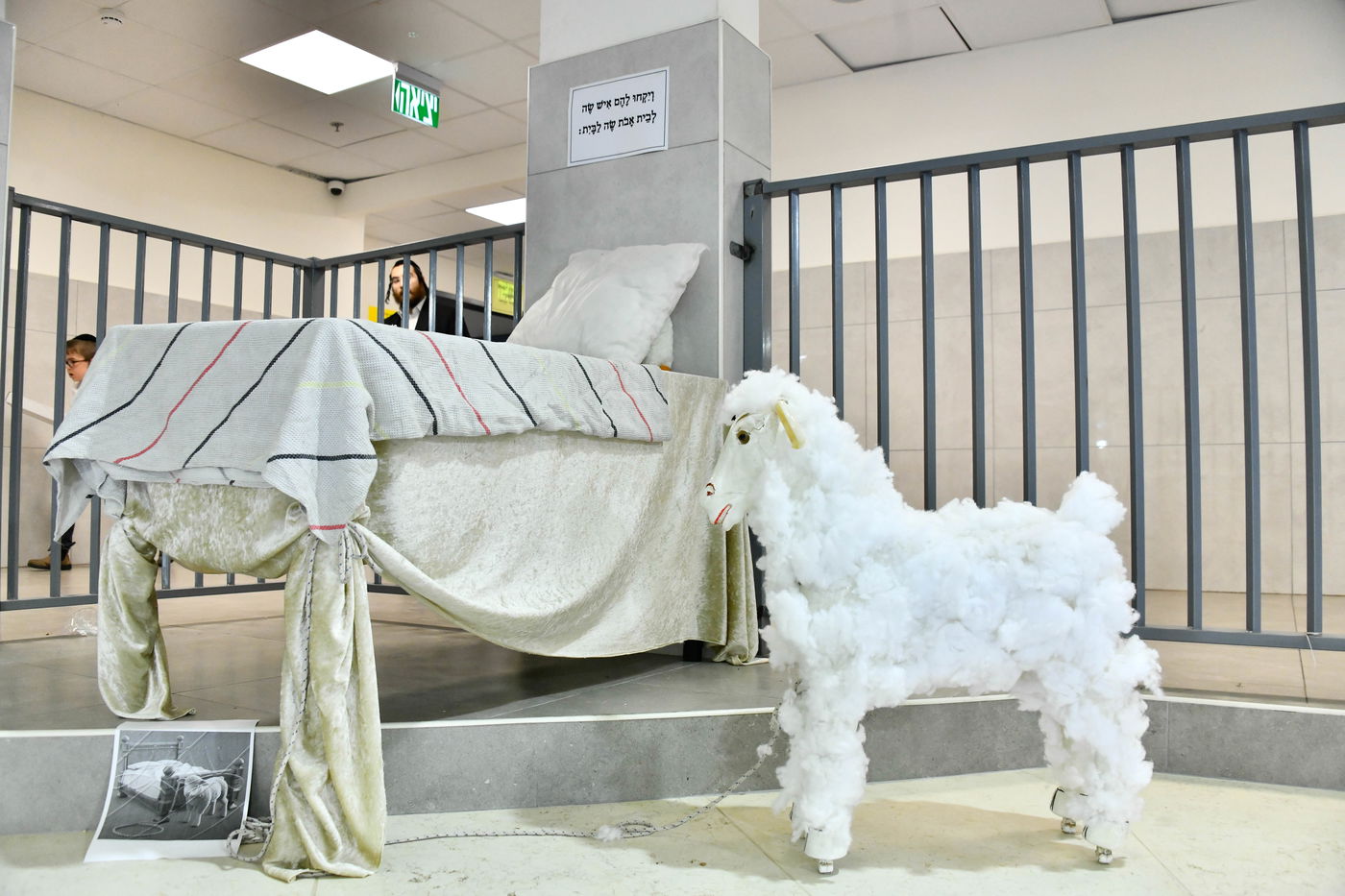 ילדי בני ברק אופים מצות