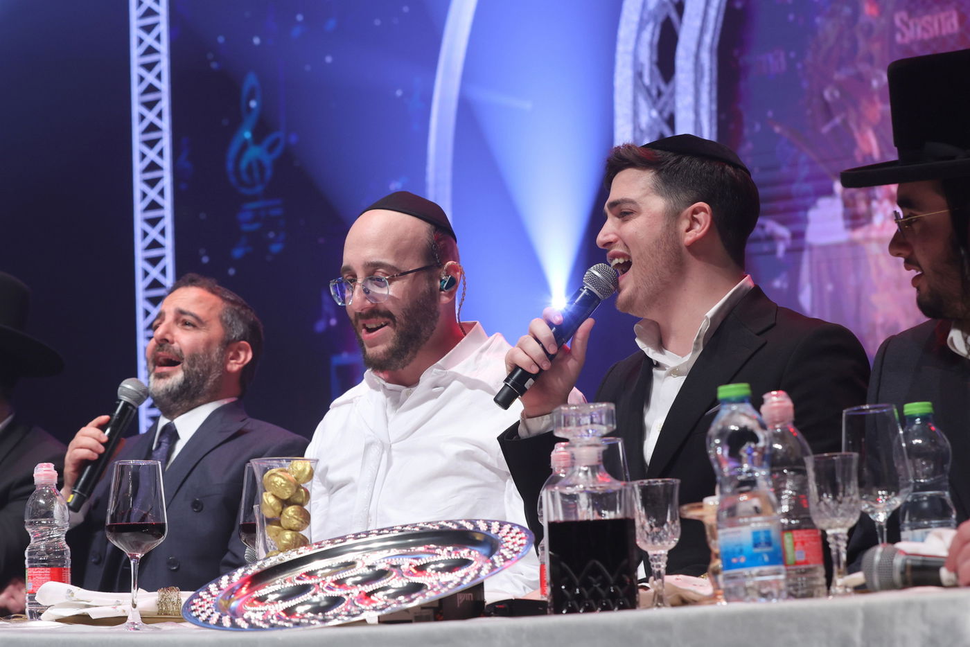 הכנה לליל הסדר בחיפה 