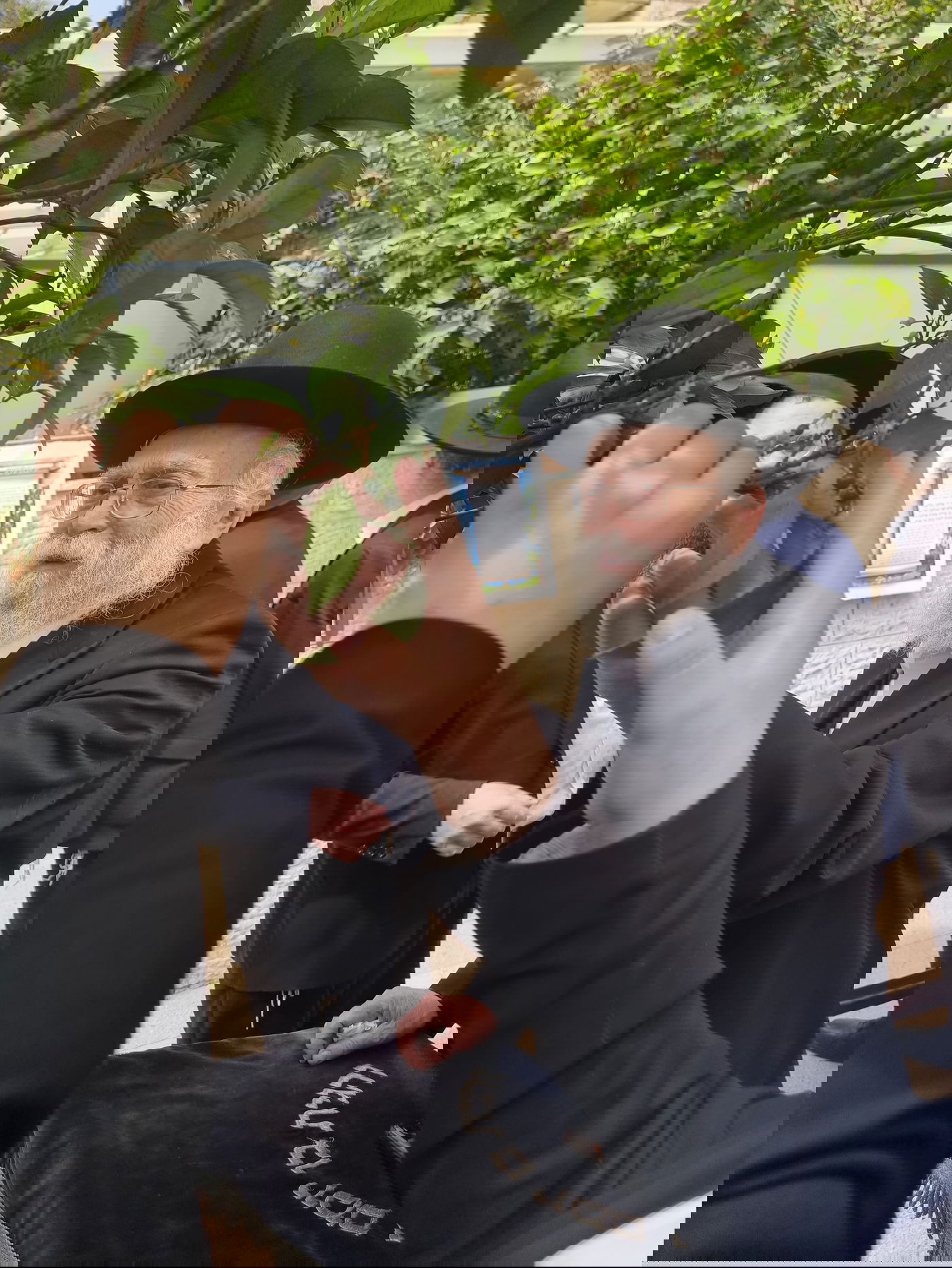 הגרב"ד אלישיב במעמד ברכת האילנות