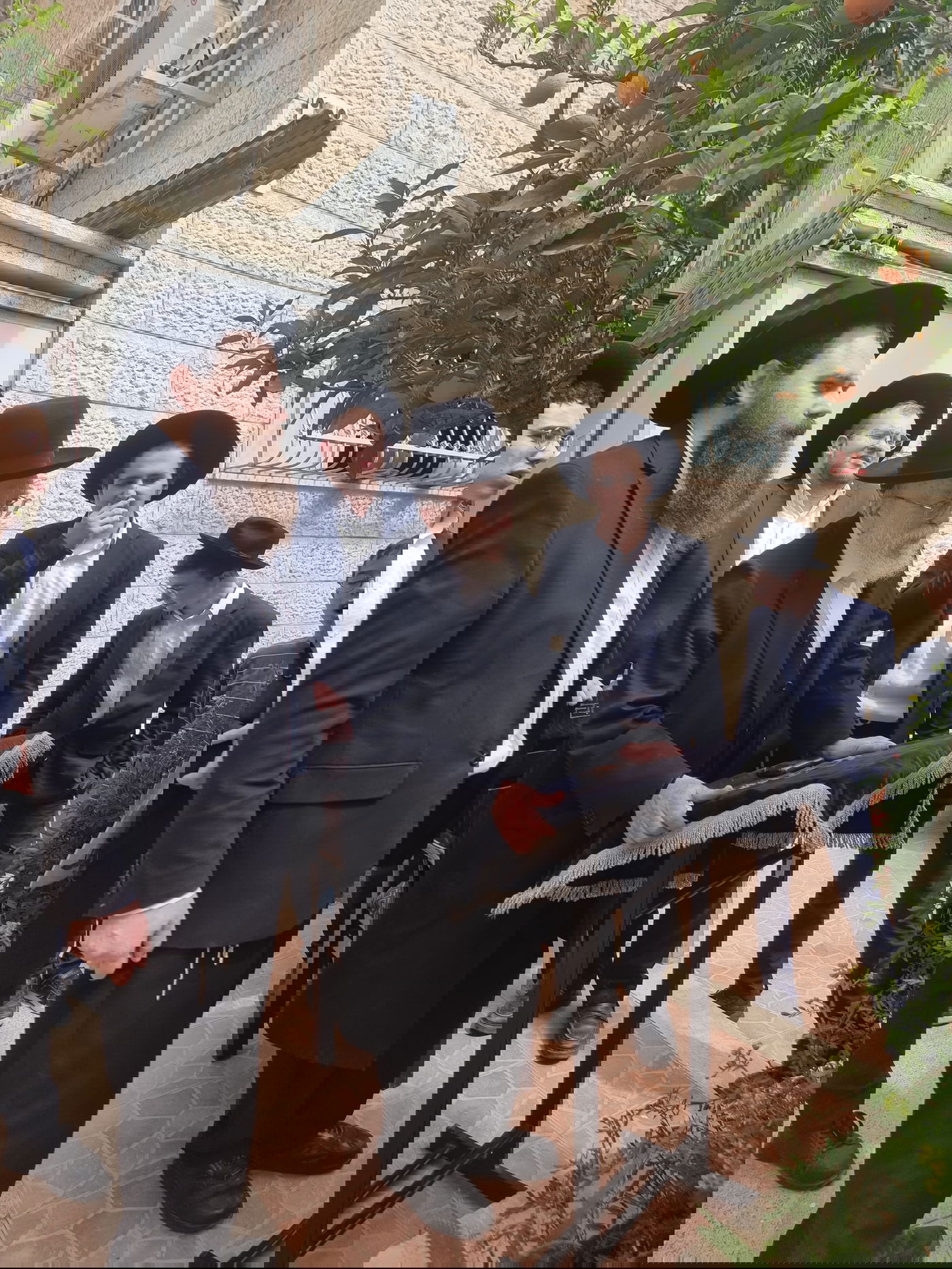 הגרב"ד אלישיב במעמד ברכת האילנות