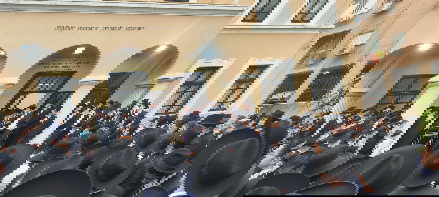 מסע ההלוויה בפתח תקווה