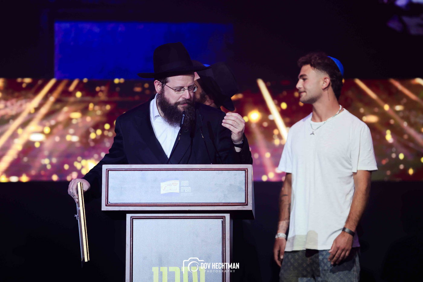 י"א ניסן בחב"ד