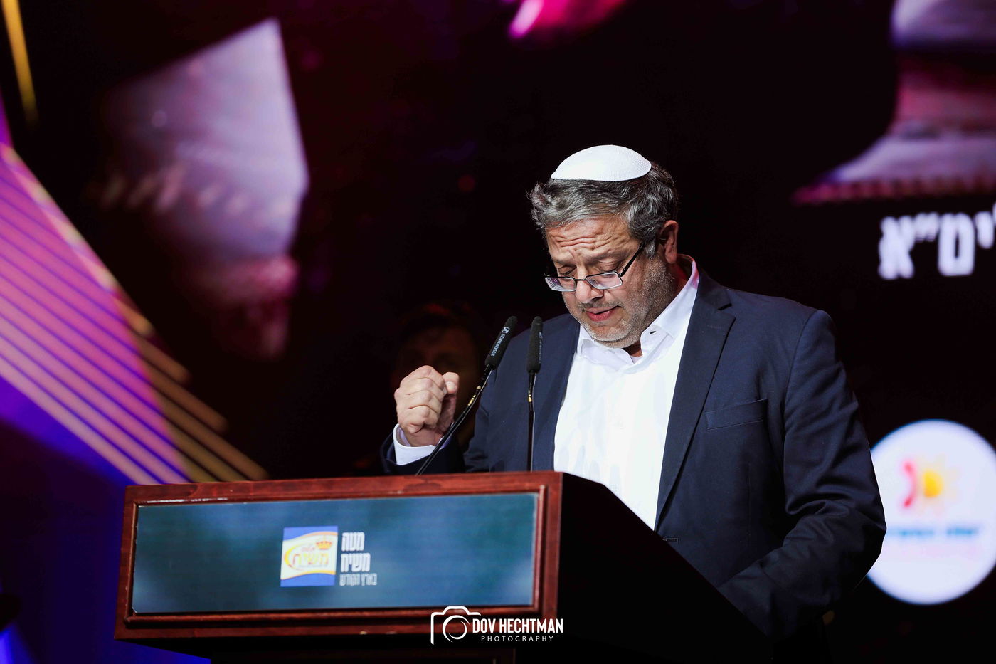 י"א ניסן בחב"ד