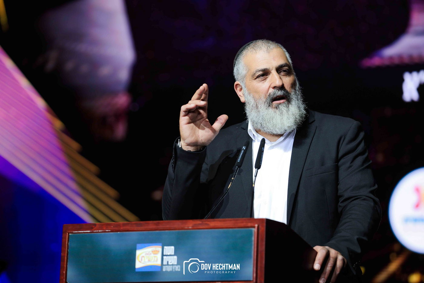 י"א ניסן בחב"ד