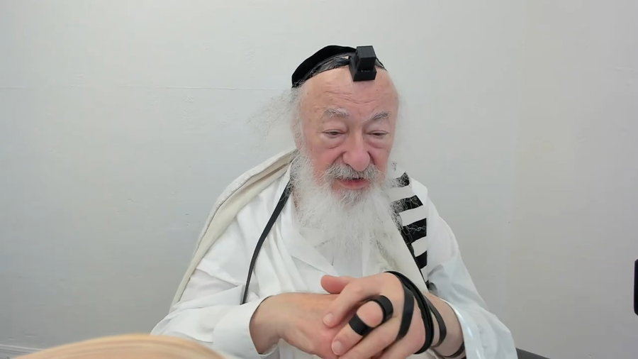 הרב יעקב דוד סטפנסקי בשיעור על מסכת גיטין