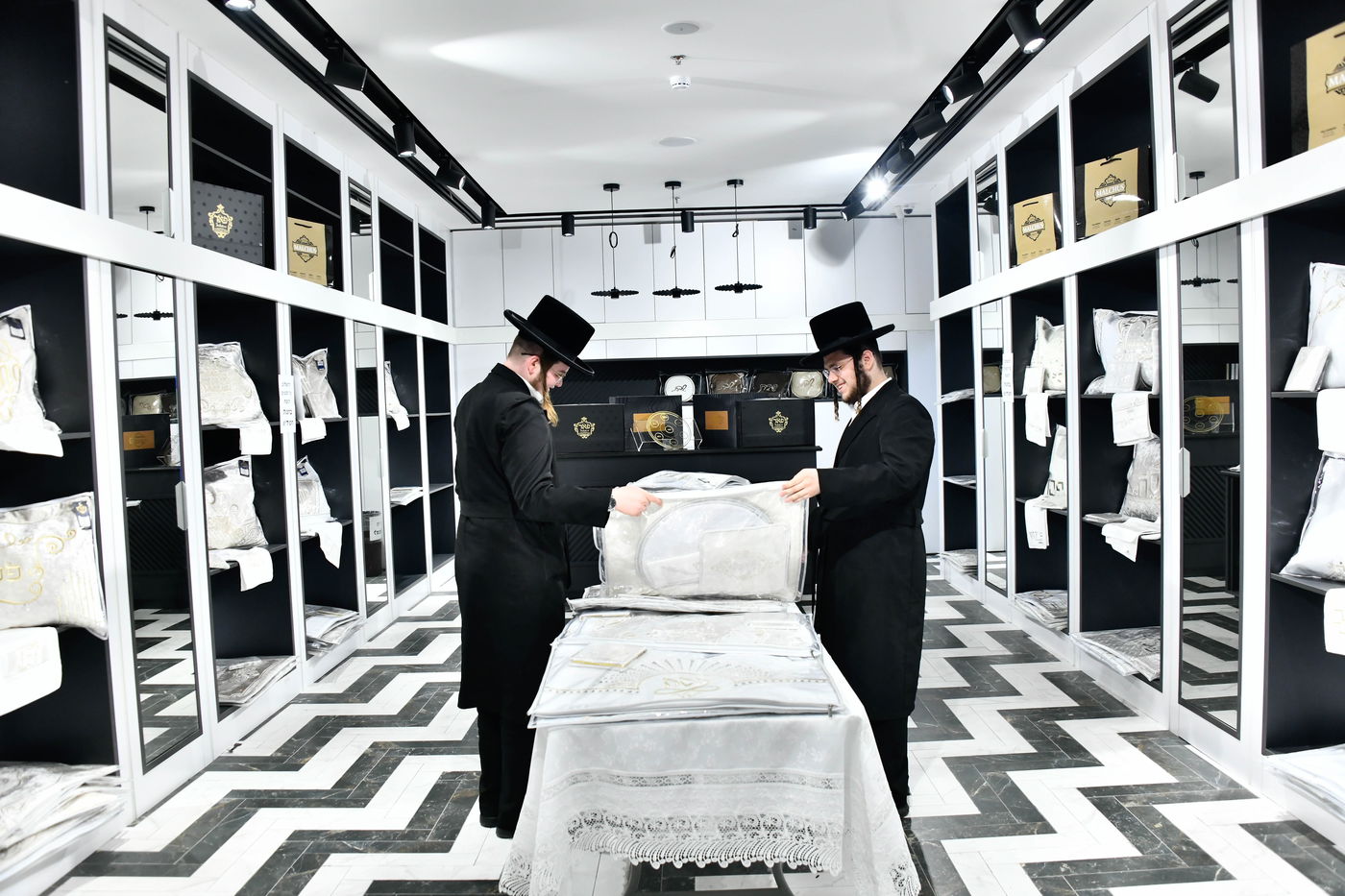 אווירת ערב פסח בבני ברק