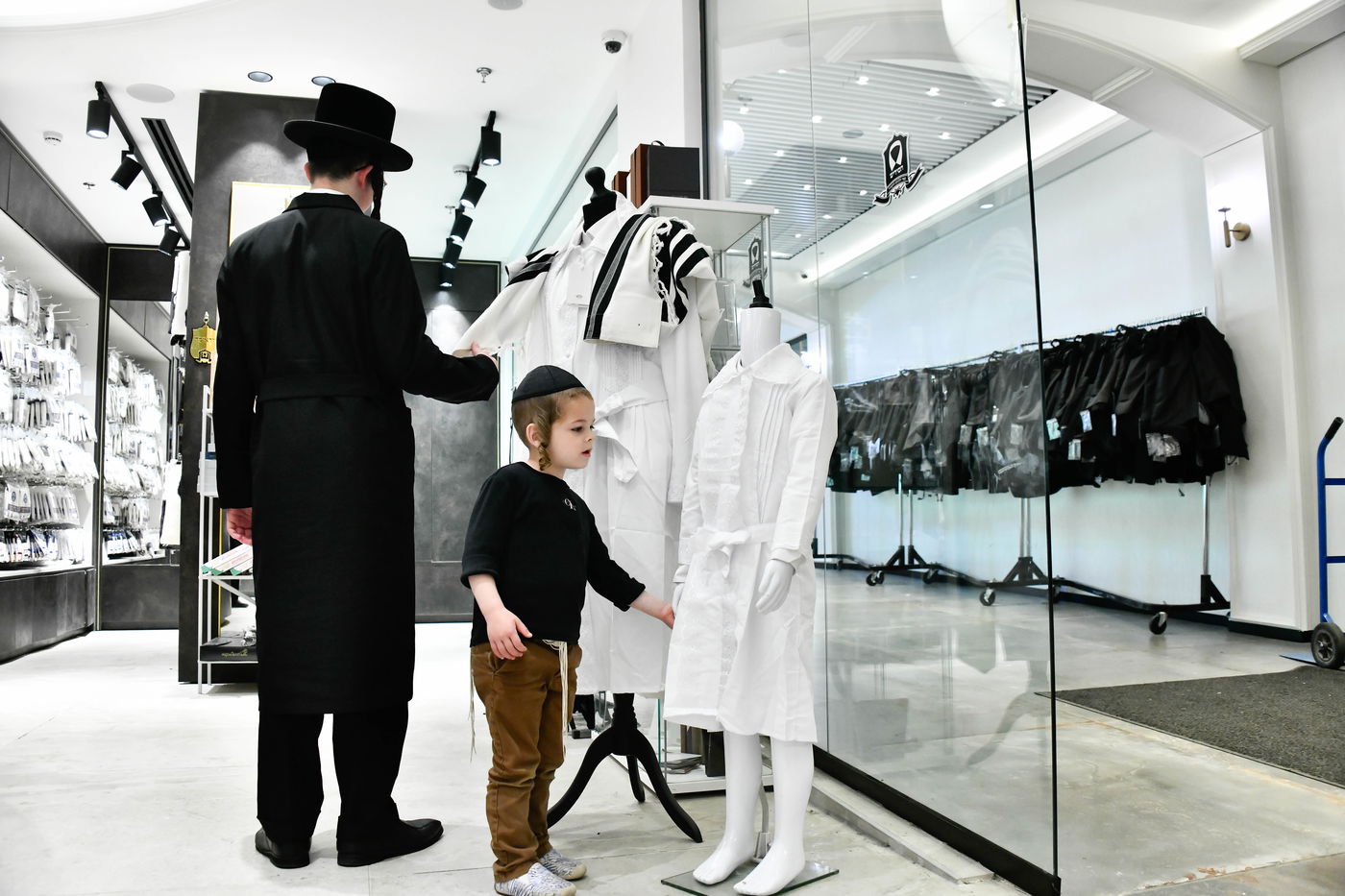 אווירת ערב פסח בבני ברק