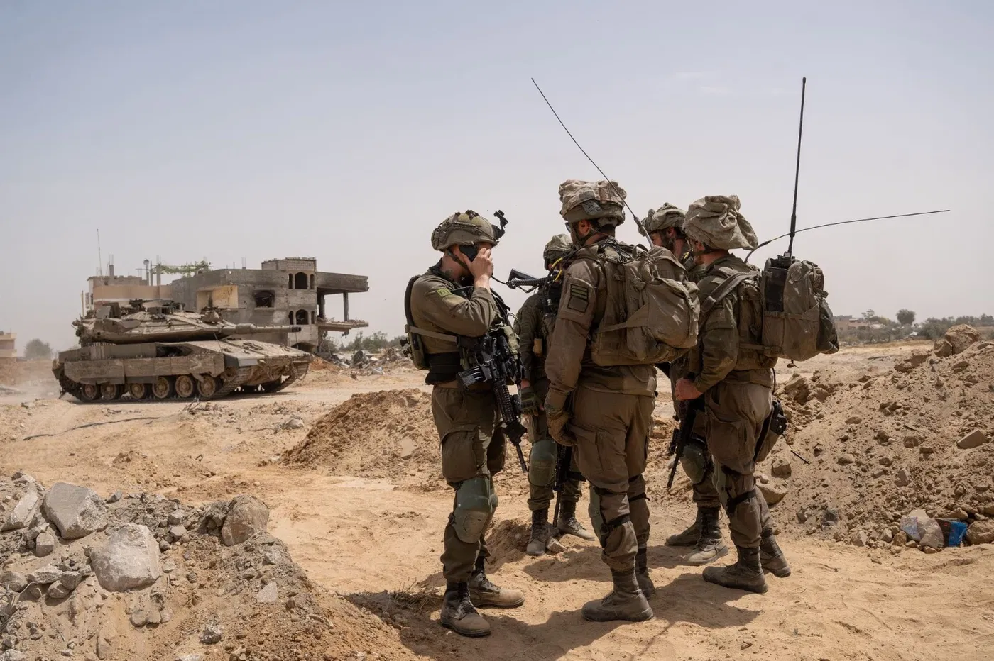 חייל נפצע קשה ברצועת עזה, לוחמי גולני ויהל"ם השמידו תוואי תת"ק בחצר גן ילדים