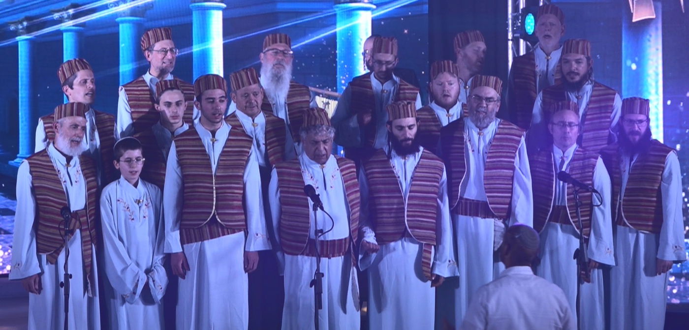 המראות על במת האירוע