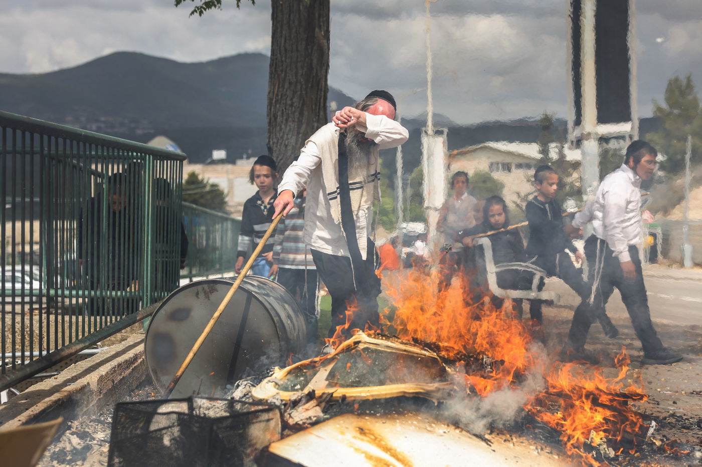 שריפת חמץ בעיה"ק צפת