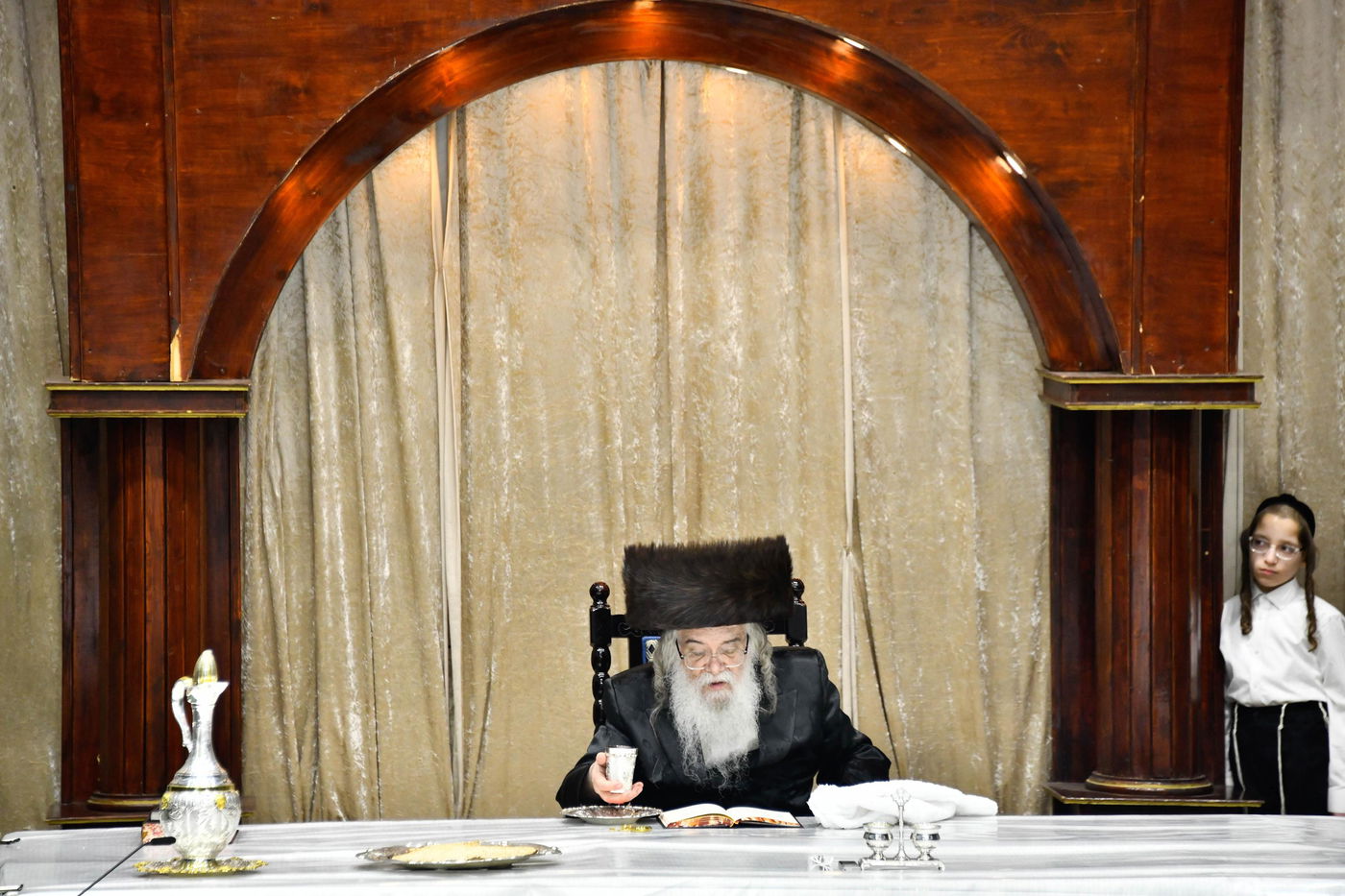 האדמו"ר מדארג באסתר טיש