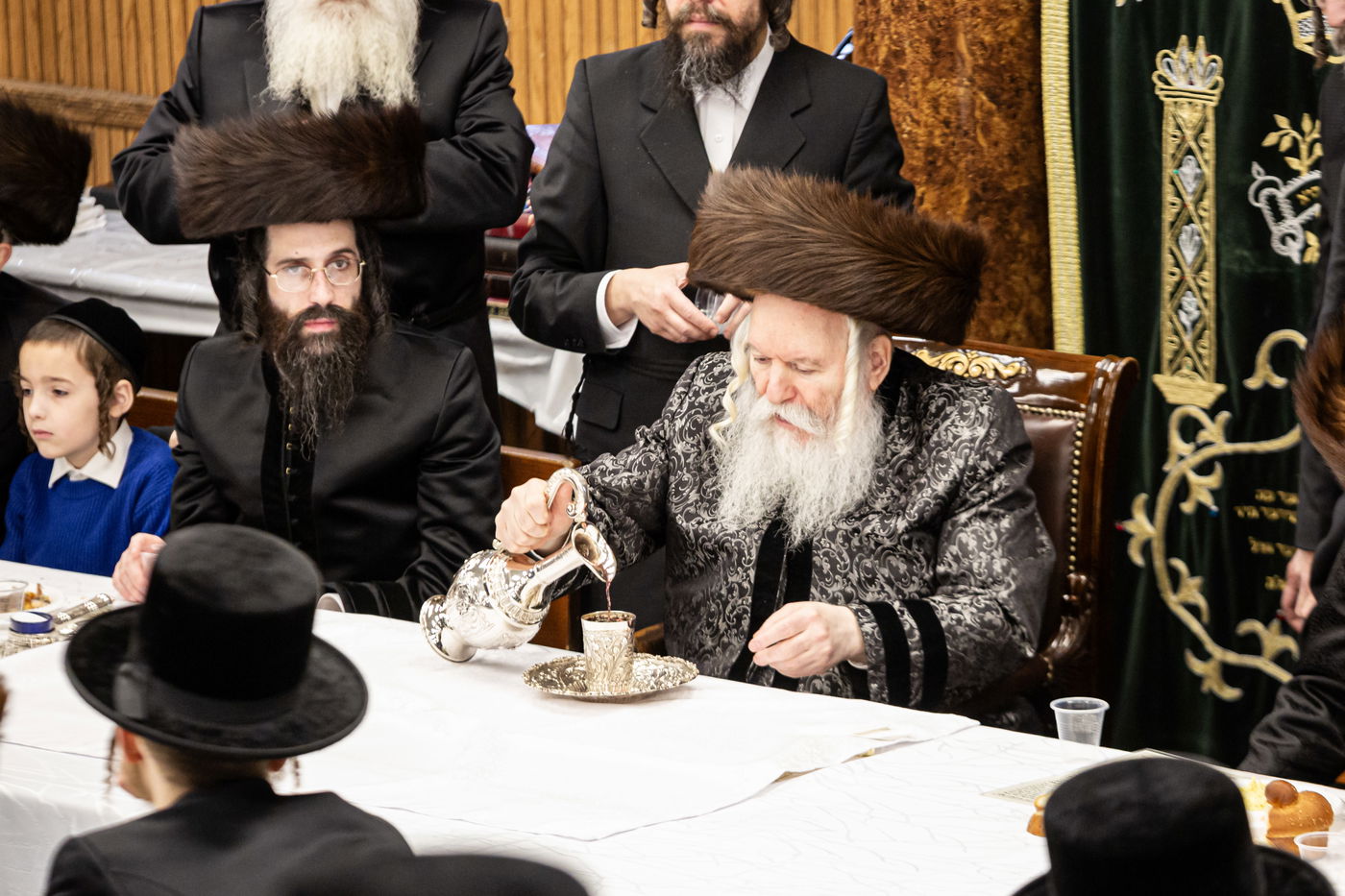 שמחת הברית לנכד האדמו"ר מבאבוב