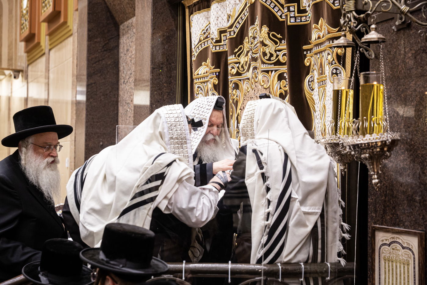 שמחת הברית לנכד האדמו"ר מבאבוב