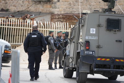 שוטרים בחברון | ארכיון