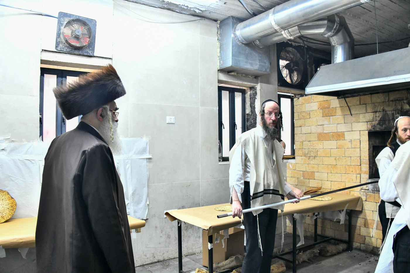 ערב פסח בחצה"ק דושינסקיא