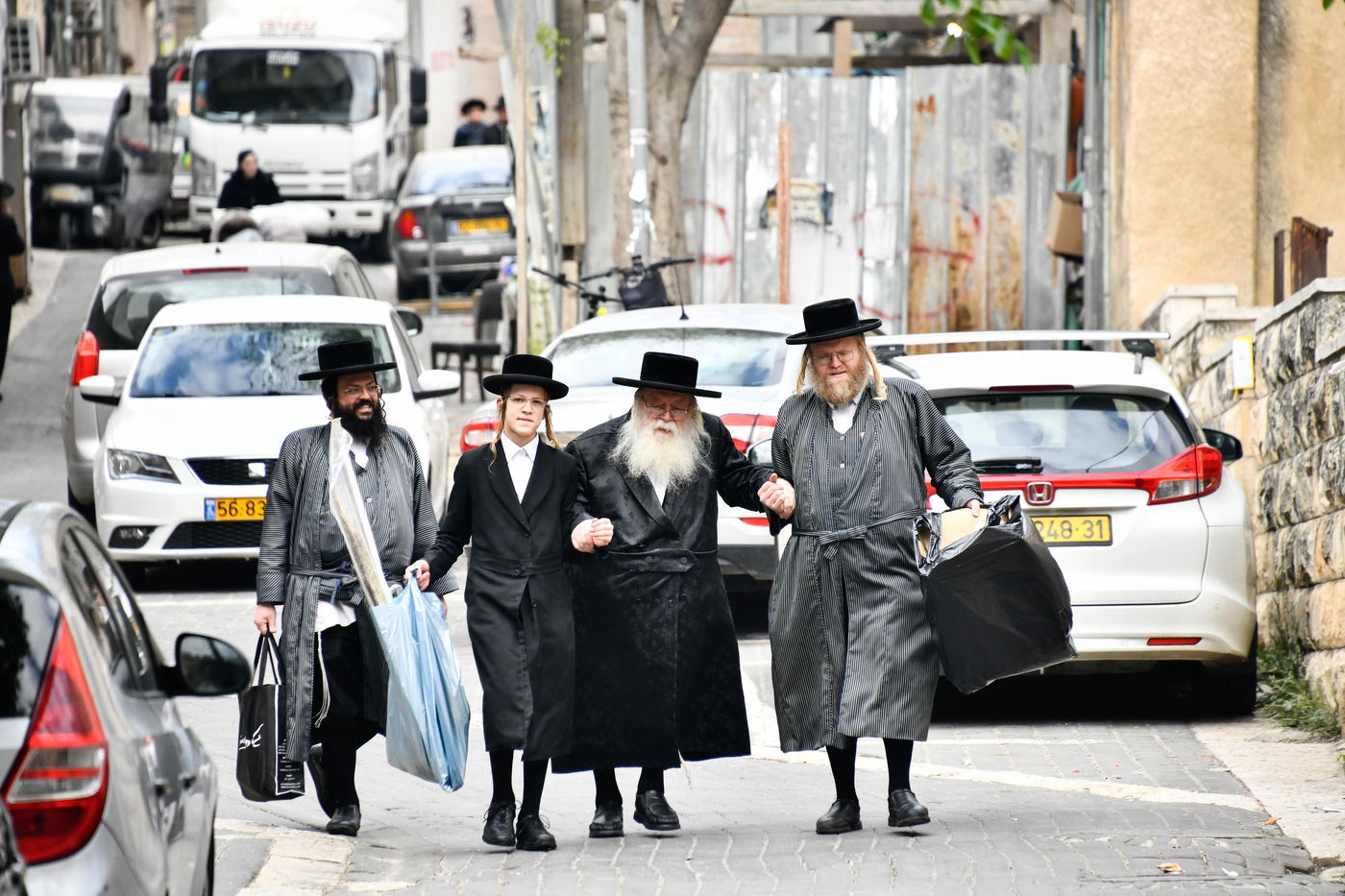 הגה"צ רבי יעקב מנחם מנדל יורוביץ בשריפת חמץ