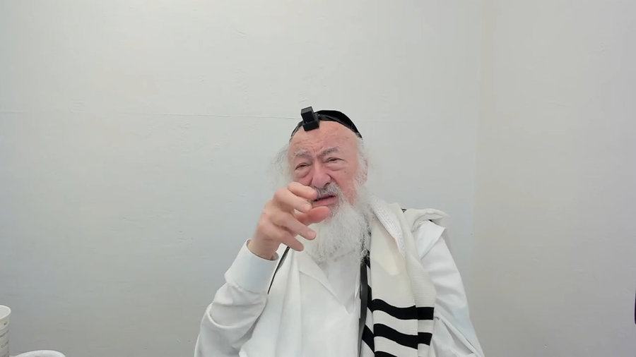 הרב יעקב דוד סטפנסקי בשיעור על מסכת גיטין