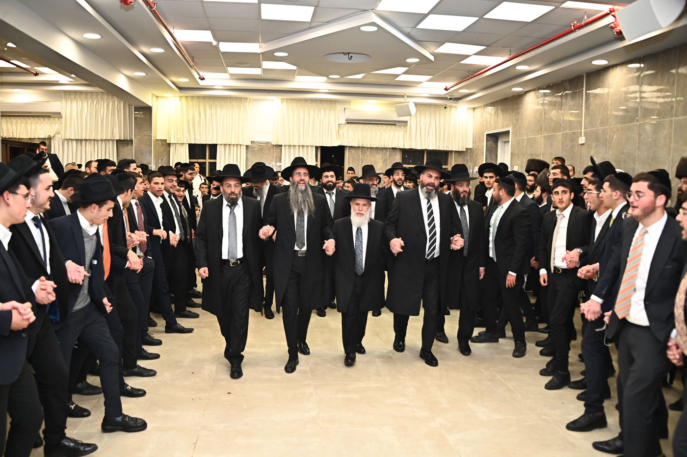 הקבלת פני רבו להגאון רבי זמיר כהן - חוה"מ פסח תשפ"ה